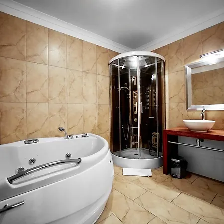 Amazonka 3* Zawada Pilicka